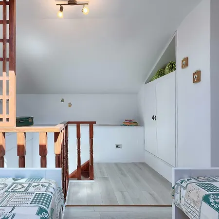 Sani-2 By Interhome Apartament Pjescana Uvala