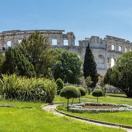 Sani-2 By Interhome Pjescana Uvala