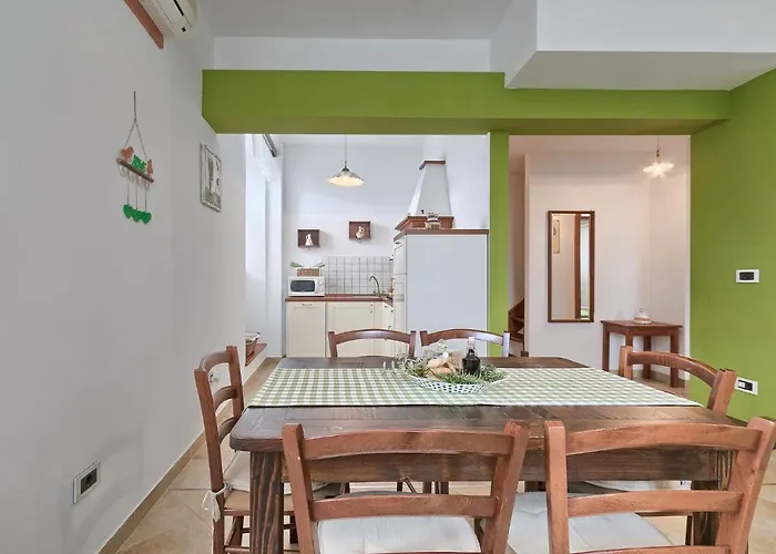 Sani-2 By Interhome *