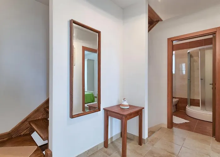 Sani-2 By Interhome * 프예스차나 우발라